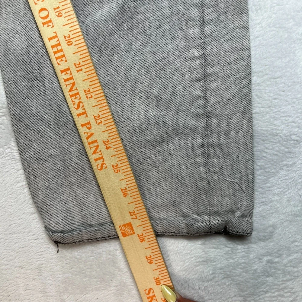 Levi's 501 Jeans Men's Gray Denim Classic Straight Button‎ Fly Flaws - 36X28